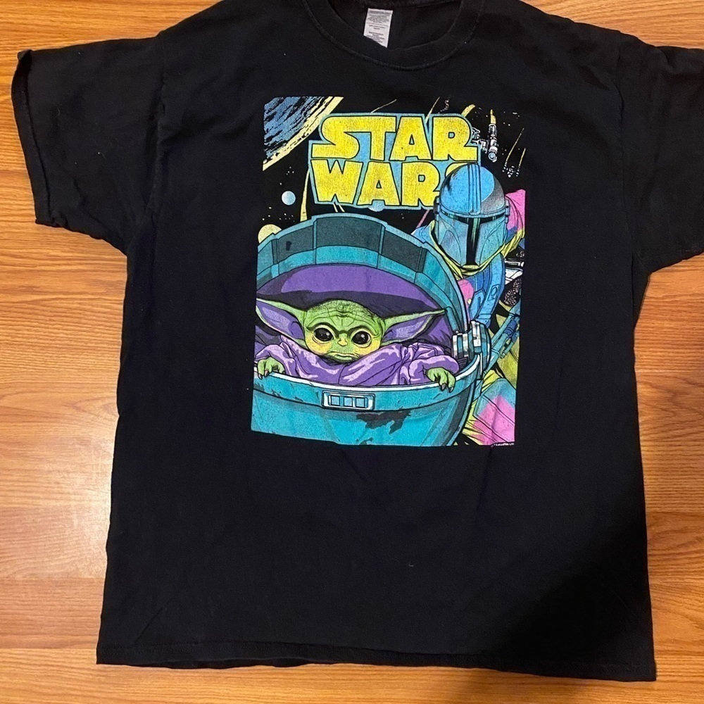 Star Wars Tee size Large (GB)